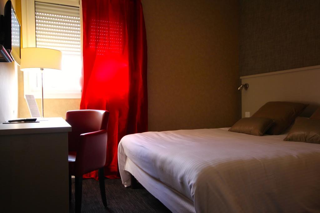 Hotel D'Arcins Latresne Phòng bức ảnh